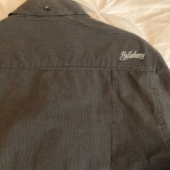 Billabong button down - Picture 1 of 3